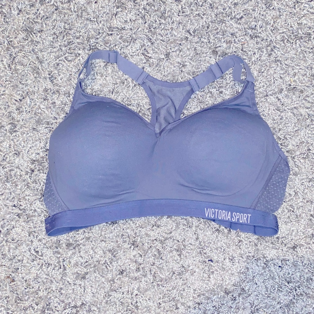 Victoria Sport Bra Size 36DD - Gray